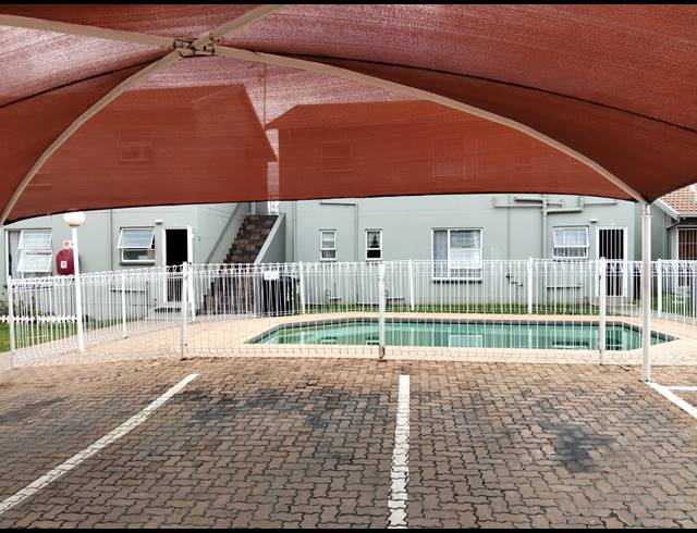 2 BEDROOM APARTMENT FOR SALE IN VERWOERDPARK
